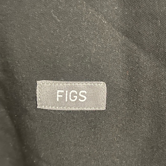 Figs Black Zip Scrub Top - Picture 5 of 8